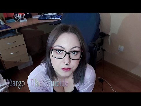 ❤️ Sexy Girl with Glasses Sucks Dildo Deeply on Camera ❤️ porno indah pada kami
